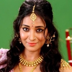 Bhanu Sree Biography, Age, Height, Weight, Boyfriend, Family, Wiki & More