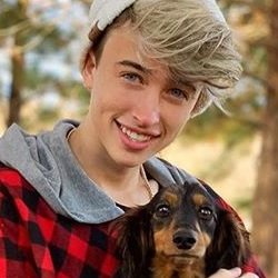 Cash Baker Biography, Age, Height, Weight, Family, Wiki & More