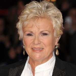 Julie Walters Biography, Age, Height, Weight, Family, Wiki & More