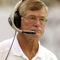 Dan Reeves Biography, Age, Death, Height, Wife, Children, Family, Facts, Wiki & More