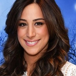 Danielle Jonas Biography, Age, Height, Weight, Family, Wiki & More