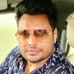 Dev Kharoud Biography, Age, Height, Weight, Girlfriend, Family, Wiki & More
