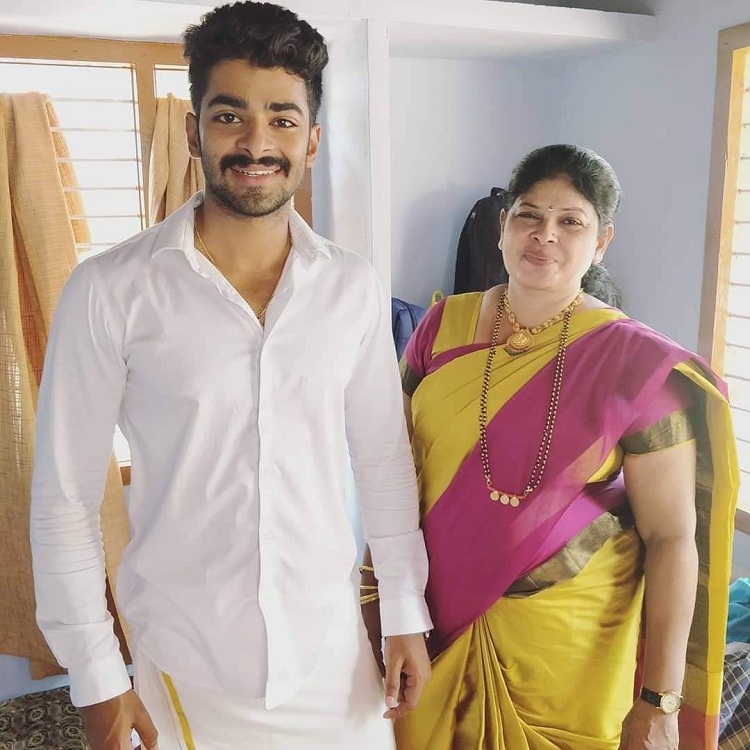 Dheekshith Shetty Biography, Age, Height, Girlfriend, Family, Facts, Wiki & More