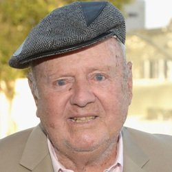 Dick Van Patten Biography, Age, Height, Weight, Family, Wiki & More