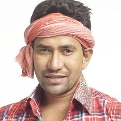 Dinesh Lal Yadav (Nirahua) Biography, Age, Height, Wife, Children, Family, Caste, Wiki & More