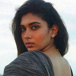 Dushara Vijayan Biography, Age, Height, Boyfriend, Family, Facts, Wiki & More