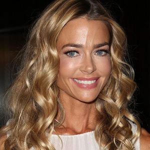 Denise Richards Biography, Age, Height, Family, Husband, Children, Facts, Wiki & More