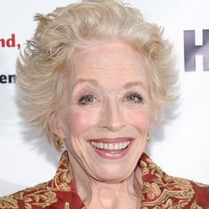 Holland Taylor Biography, Age, Height, Weight, Family, Wiki & More