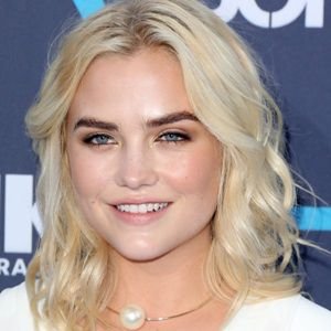 Maddie Hasson Biography, Age, Height, Weight, Family, Husband, Children, Facts, Wiki & More