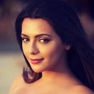 Ruhi Singh Biography, Age, Height, Weight, Boyfriend, Family, Facts, Caste, Wiki & More