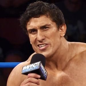 Ethan Carter III Biography, Age, Height, Weight, Family, Wiki & More