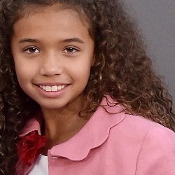 Hania Riley Sinclair (Vin Diesel's Daugter) Wiki, Age, Biography, Facts, Height, Weight, Family & More