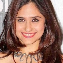 Hunar Hali Biography, Age, Husband, Children, Family, Facts, Caste, Height, Weight, Wiki & More