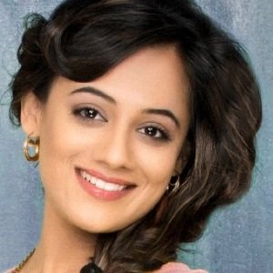 Spruha Joshi (Actress) Biography, Age, Husband, Children, Family, Facts, Caste, Wiki & More
