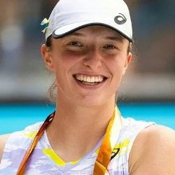 Iga Swiatek (Tennis) Biography, Age, Height, Weight, Boyfriend, Family, Facts, Wiki & More