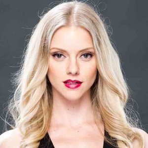 Elle Evans Biography, Age, Height, Weight, Family, Wiki & More