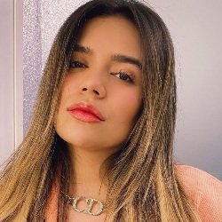 Karol G (Singer) Biography, Age, Height, Weight, Boyfriend, Family, Facts, Wiki & More