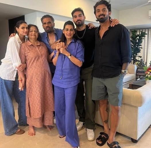 KL Rahul (Cricketer) Biography, Age, Height, Affair, Wife, Family, Facts, Wiki & More