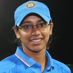 Smriti Mandhana (Cricketer) Biography, Age, Height, Boyfriend, Family, Facts, Wiki & More