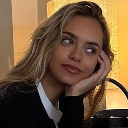 Laila Hasano...