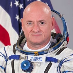 Scott Kelly Biography, Age, Height, Weight, Family, Wiki & More