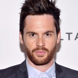 Tom Riley Biography, Age, Height, Weight, Family, Wiki & More