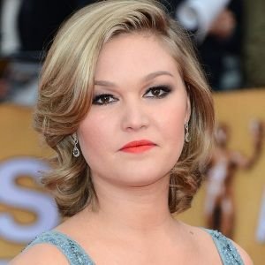Julia Stiles Biography, Age, Height, Weight, Family, Wiki & More