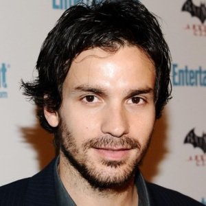 Santiago Cabrera Biography, Age, Height, Weight, Family, Wiki & More
