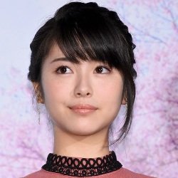 Minami Hamabe Biography, Age, Height, Weight, Family, Wiki & More