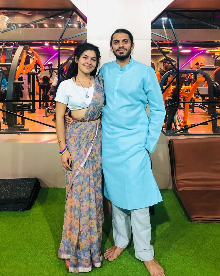 Nidhi Bhanushali (Actress) Biography, Age, Height, Boyfriend, Family, Facts, Wiki & More