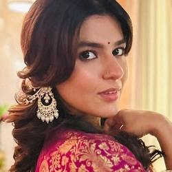 Nidhi Bhanushali (Actress) Biography, Age, Height, Boyfriend, Family, Facts, Wiki & More