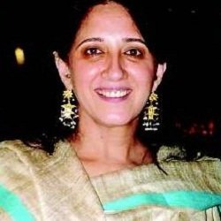 Nikhat Khan (Aamir Khan's Sister) Biography, Age, Husband, Children, Family, Wiki & More