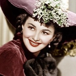 Olivia de Havilland Biography, Age, Death, Husband, Children, Family, Wiki & More