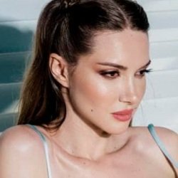 Otilia Bruma (Singer) Wiki, Age, Biography, Height, Weight, Boyfriend, Family, Facts & More
