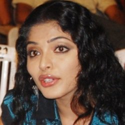 Rima Kallingal Biography, Age, Height, Family, Husband, Children, Facts, Caste, Wiki & More