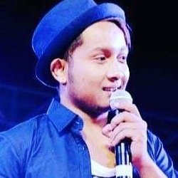 Pawandeep Rajan (Singer) Wiki, Age, Biography, Height, Girlfriend, Family, Facts, Caste & More