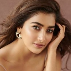 Pooja Hegde (Actress) Biography, Age, Height, Weight, Boyfriend, Family, Caste, Wiki & More