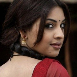 Richa Gangopadhyay Biography, Age, Height, Weight, Husband, Family, Wiki & More