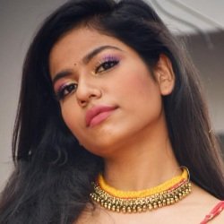 Rugees Vini (Model) Wiki, Age, Biography, Age, Height, Boyfriend, Family, Facts, Caste, Wiki & More