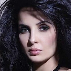 Rukhsar Rehman (Actress) Biography, Age, Husband, Children, Family, Caste, Wiki & More