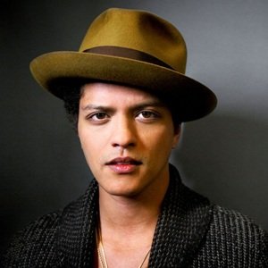 Bruno Mars Biography, Age, Height, Weight, Family, Wiki & More