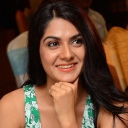 Sakshi Chaudhary (Actress) Biography, Age, Height, Boyfriend, Family, Facts, Caste, Wiki & More