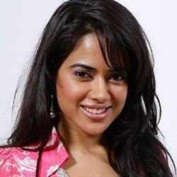 Sameera Reddy Biography, Age, Height, Husband, Children, Family, Facts, Caste, Wiki & More