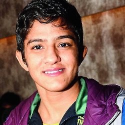 Sangita Phogat Biography, Age, Height, Weight, Family, Caste, Wiki & More