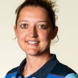 Sarah Taylor (Cricketer) Biography, Age, Height, Affair, Children, Family, Facts, Wiki & More
