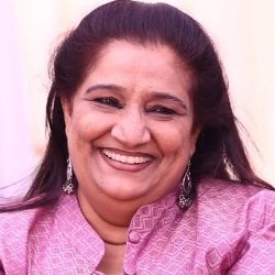 Seema Pahwa (Actress) Biography, Age, Husband, Children, Family, Facts, Caste, Wiki & More