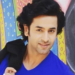 Shashank Vyas Biography, Age, Height, Weight, Girlfriend, Family, Wiki & More