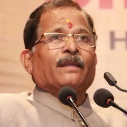 Shripad Naik Biography, Age, Height, Wife, Children, Family, Facts, Caste, Wiki & More