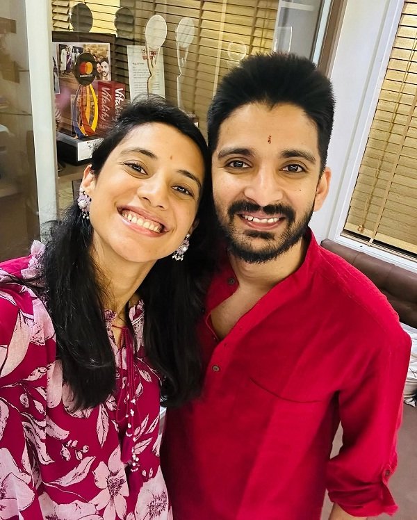 Smriti Mandhana (Cricketer) Biography, Age, Height, Boyfriend, Family, Facts, Wiki & More