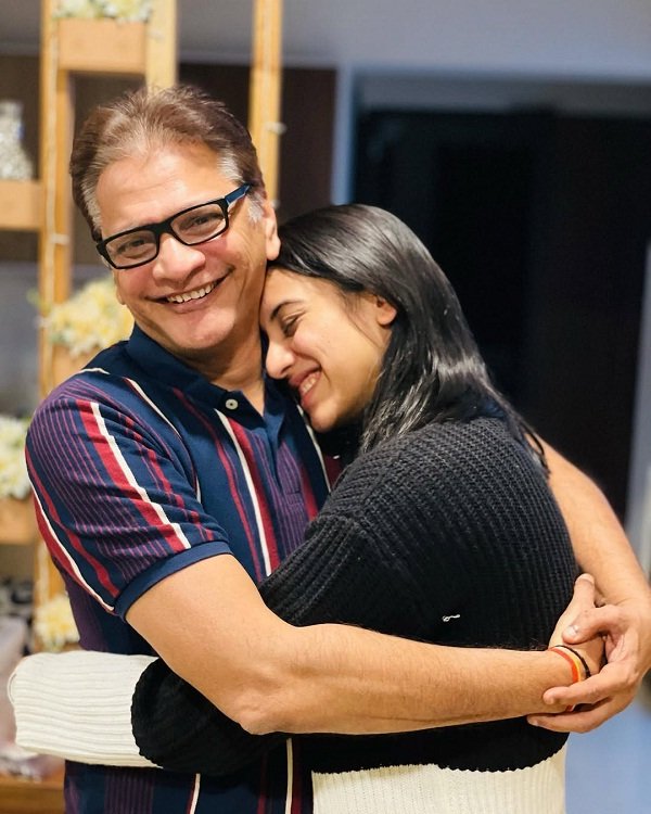 Smriti Mandhana (Cricketer) Biography, Age, Height, Boyfriend, Family, Facts, Wiki & More